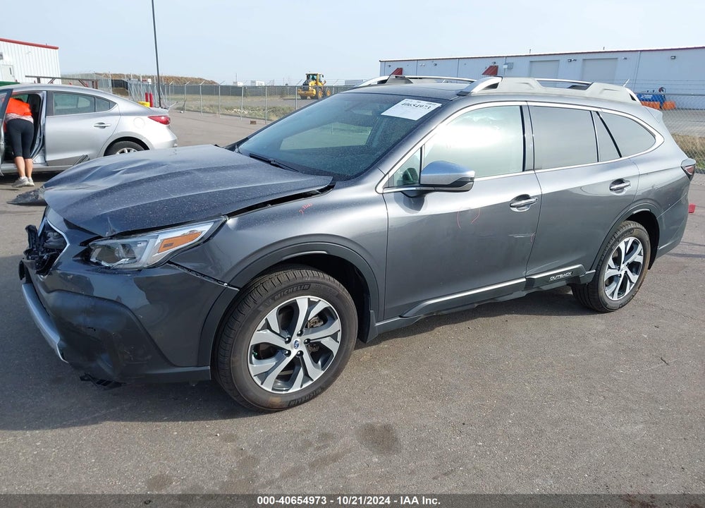2020 SUBARU OUTBACK TOURING XT VIN: 4S4BTGPDXL3258428