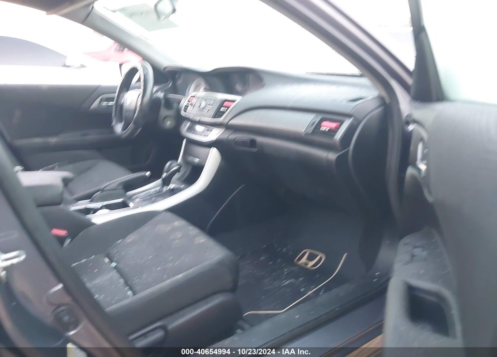2015 HONDA ACCORD LX VIN: 1HGCR2F32FA236833