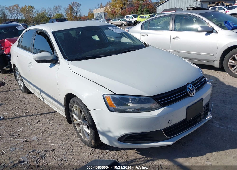 2014 VOLKSWAGEN JETTA 1.8T SE VIN: 3VWB17AJ2EM325756