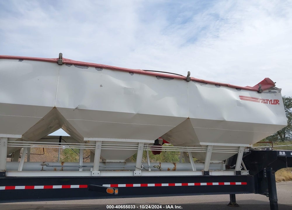 2004 TRAILER BEHNKE VIN: 4L5AB45264F007287