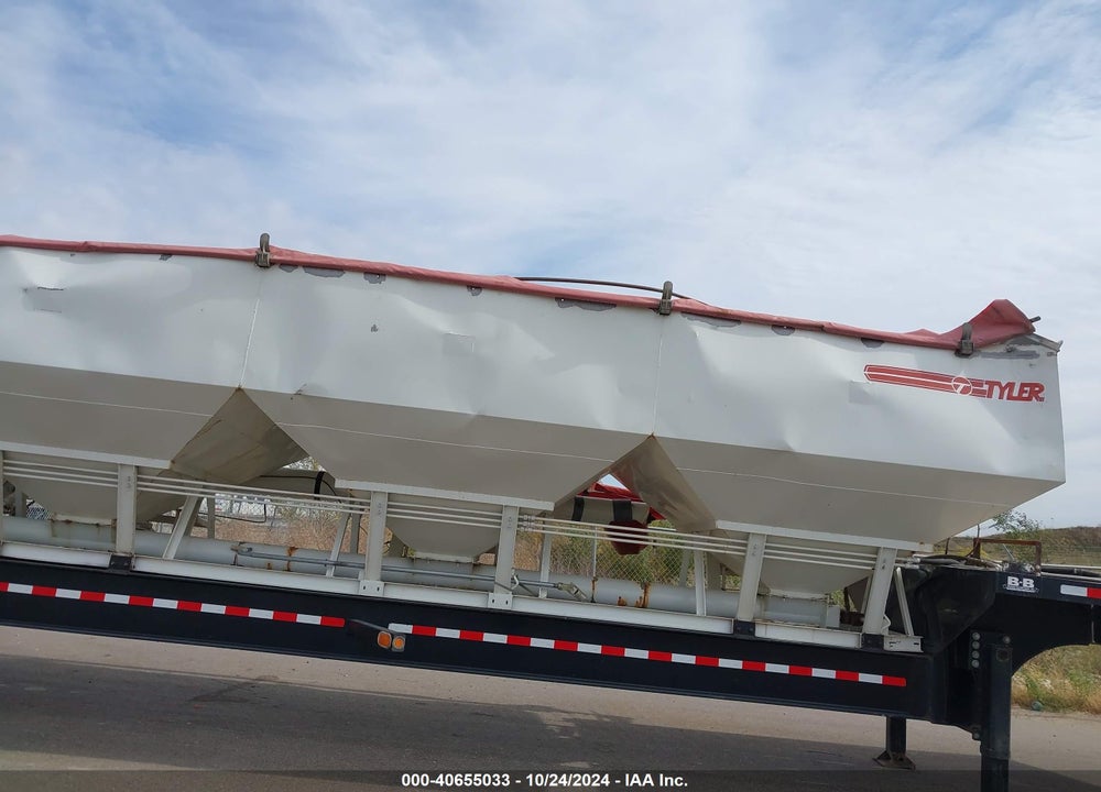 2004 TRAILER BEHNKE VIN: 4L5AB45264F007287