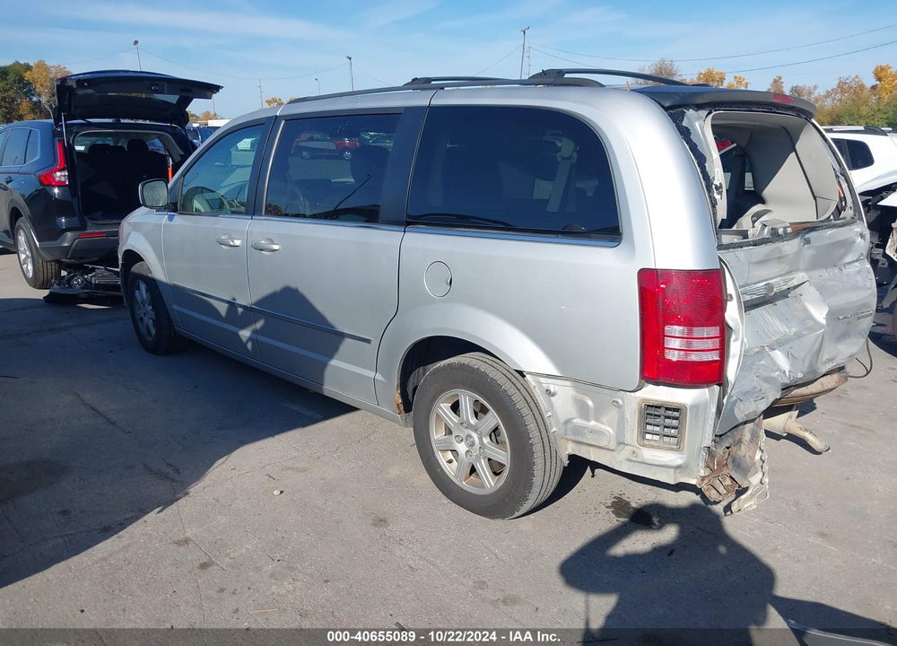 2010 CHRYSLER TOWN & COUNTRY TOURING VIN: 2A4RR5D13AR137092