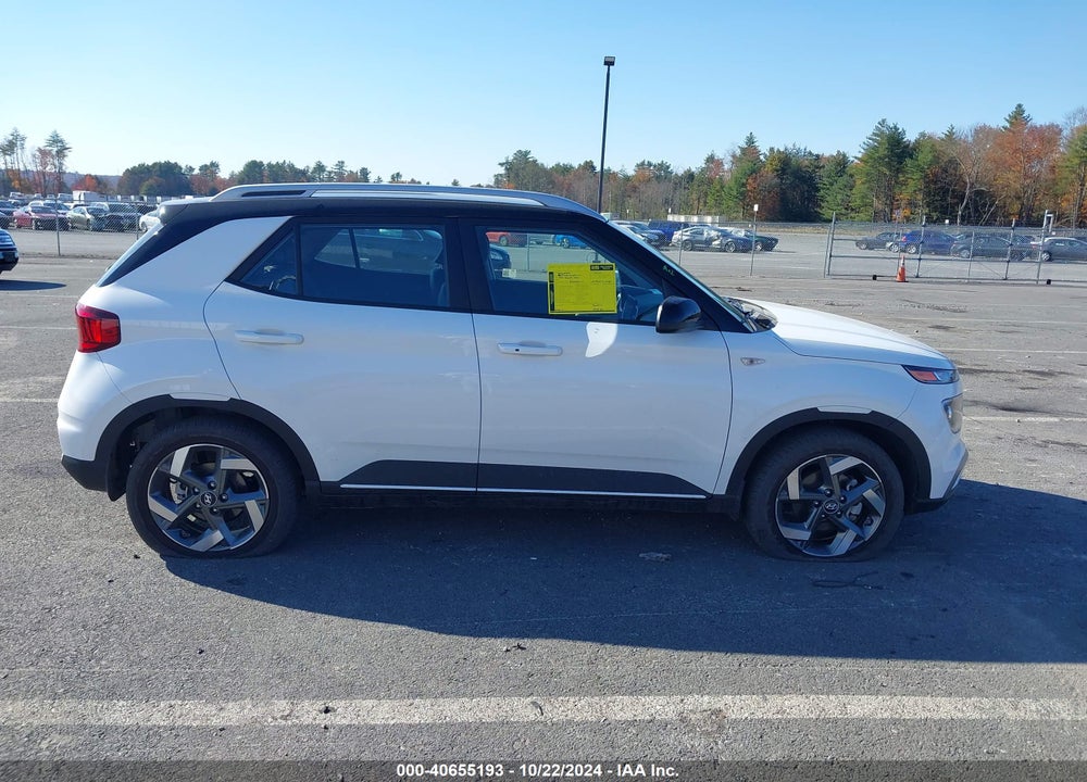 2024 HYUNDAI VENUE LIMITED VIN: KMHRC8A37RU325381