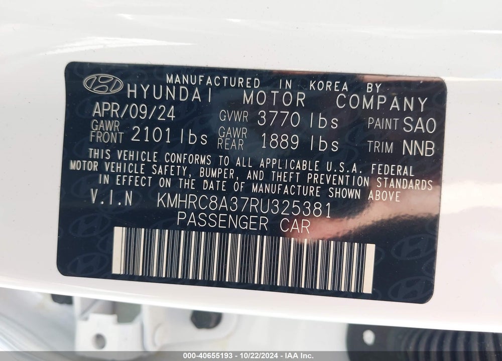 2024 HYUNDAI VENUE LIMITED VIN: KMHRC8A37RU325381
