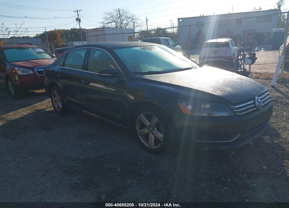 2012 VOLKSWAGEN PASSAT 2.5L SE VIN: 1VWBH7A32CC029423