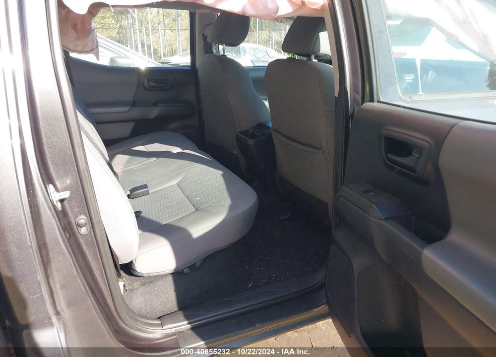 2018 TOYOTA TACOMA SR V6 VIN: 3TMCZ5AN3JM148300