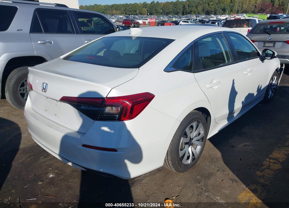 2022 HONDA CIVIC LX VIN: 2HGFE2F22NH511858