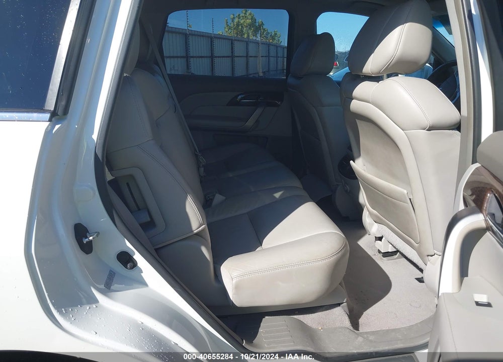 2011 ACURA MDX TECHNOLOGY PACKAGE VIN: 2HNYD2H65BH503639