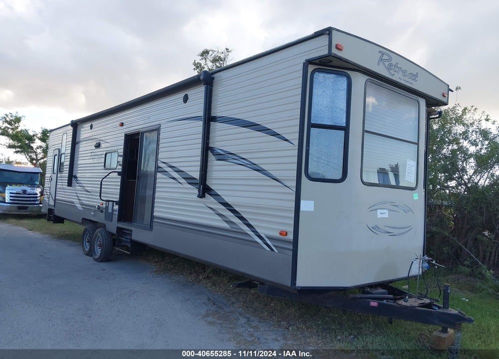 2016 KEYSTONE RV RETREAT TRAVEL TRAILER VIN: 4YDT39D22GW260358