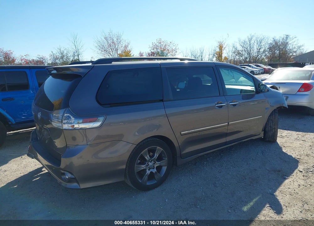 2016 TOYOTA SIENNA SE VIN: 5TDXK3DC4GS749454