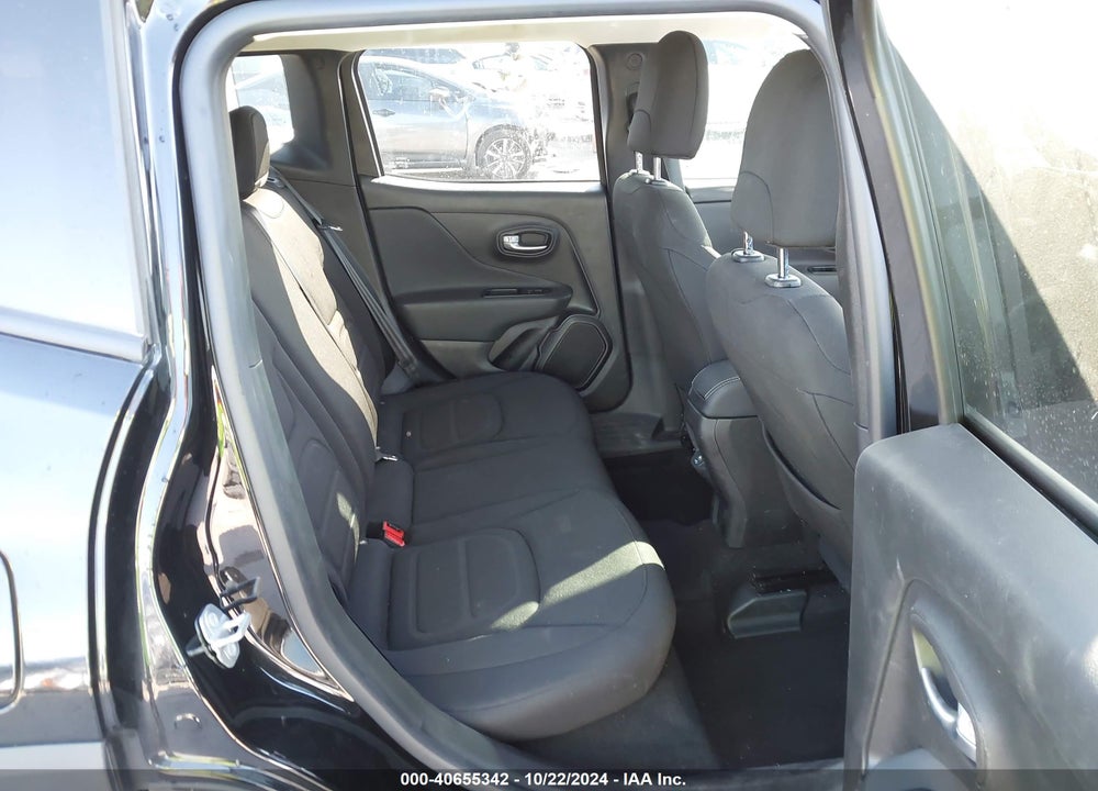 2022 JEEP RENEGADE LATITUDE 4X4 VIN: ZACNJDB1XNPN50644