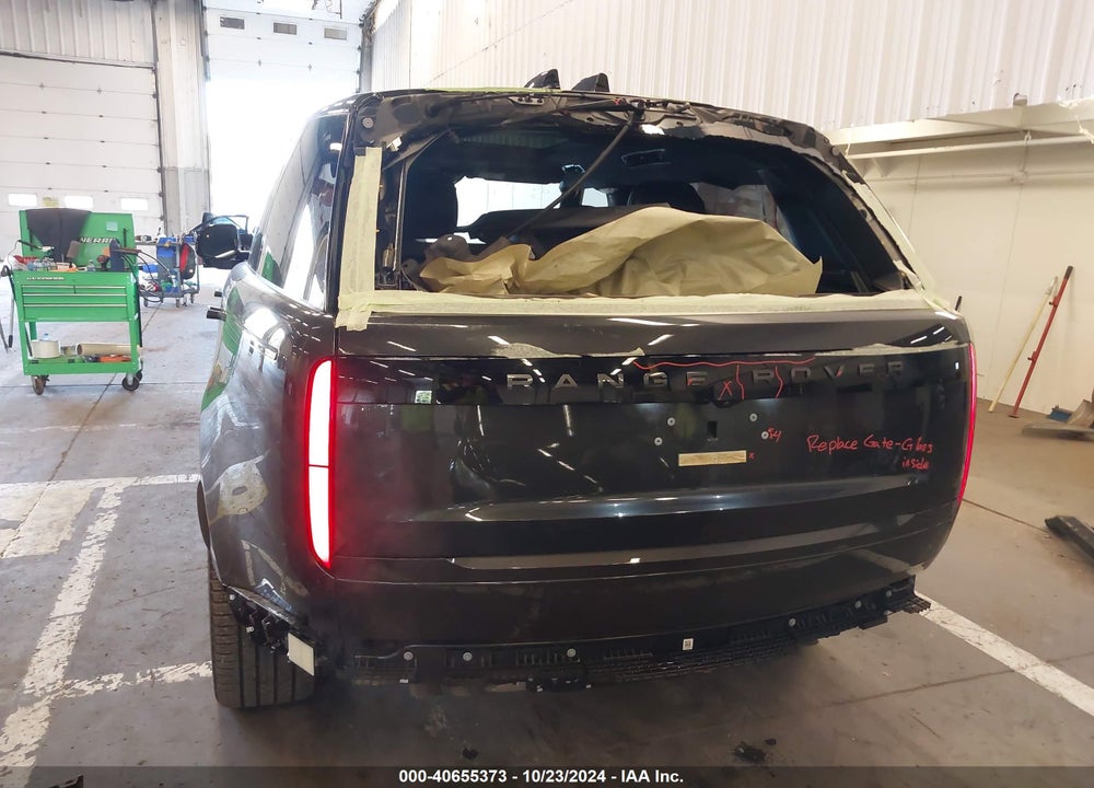2024 LAND ROVER RANGE ROVER P530 SE VIN: SALKP9E90RA099788