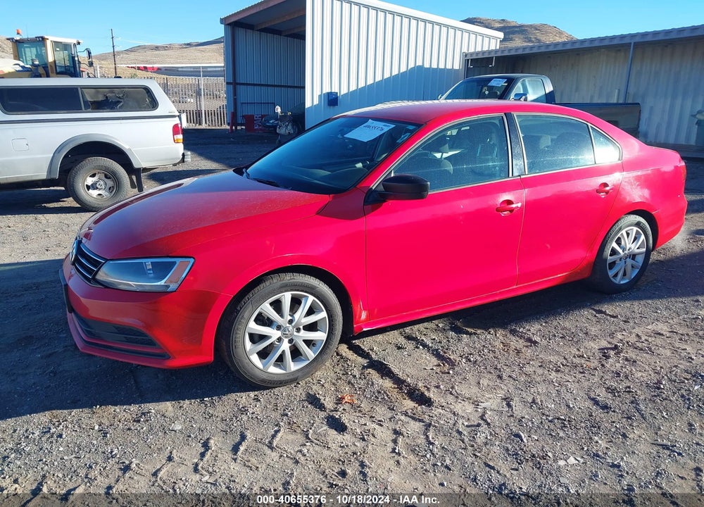2015 VOLKSWAGEN JETTA 1.8T SE VIN: 3VWD17AJ7FM286303