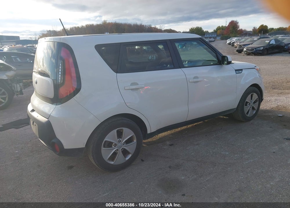 2016 KIA SOUL VIN: KNDJN2A2XG7352568