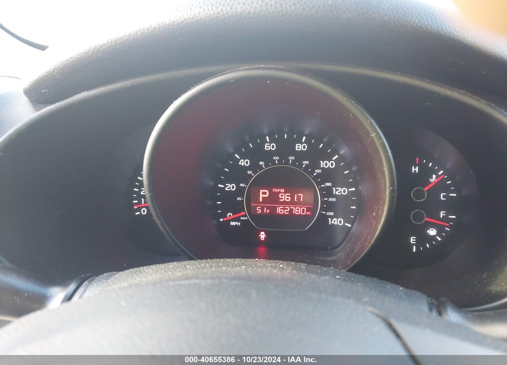 2016 KIA SOUL VIN: KNDJN2A2XG7352568