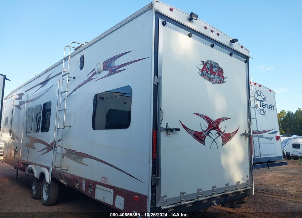2011 FOREST RIVER OTHER VIN: 4X4FXLF29B5154125