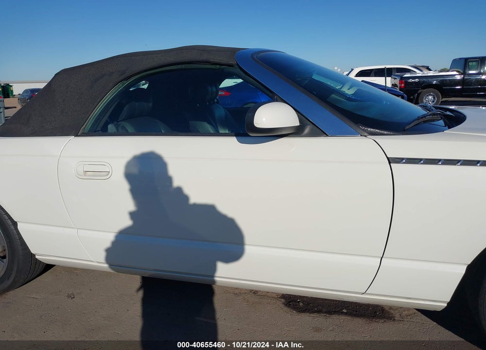 2002 FORD THUNDERBIRD VIN: 1FAHP60A02Y107473