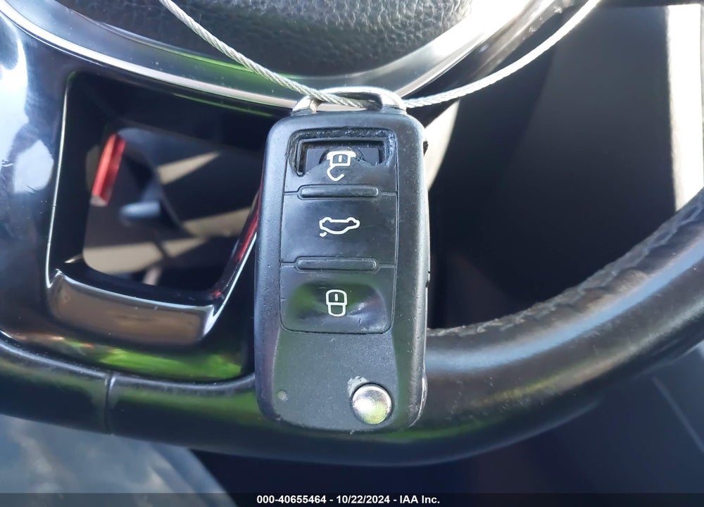 2015 VOLKSWAGEN JETTA 2.0L TDI SEL VIN: 3VWLA7AJ5FM250539