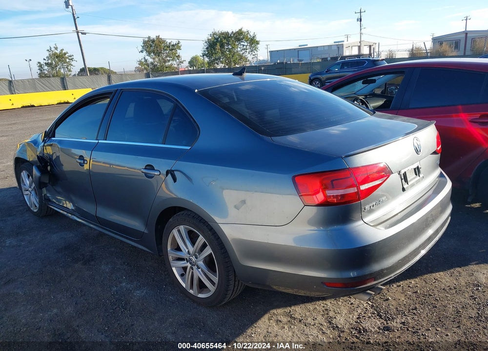 2015 VOLKSWAGEN JETTA 2.0L TDI SEL VIN: 3VWLA7AJ5FM250539