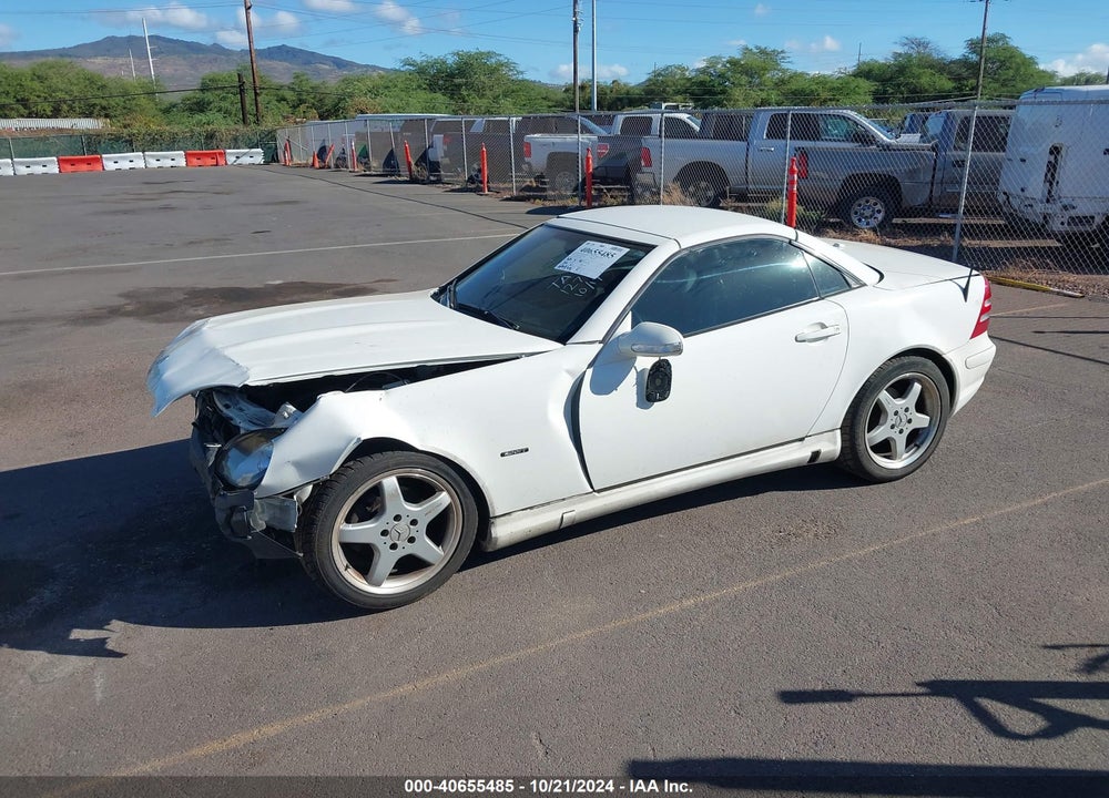 2002 MERCEDES-BENZ SLK 230 KOMPRESSOR VIN: WDBKK49F92F268061