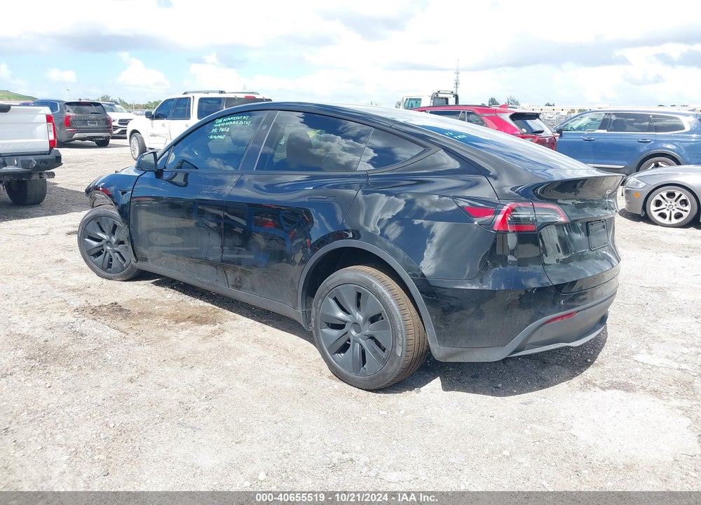 2024 TESLA MODEL Y LONG RANGE DUAL MOTOR ALL-WHEEL DRIVE VIN: 7SAYGDEEXRA308320
