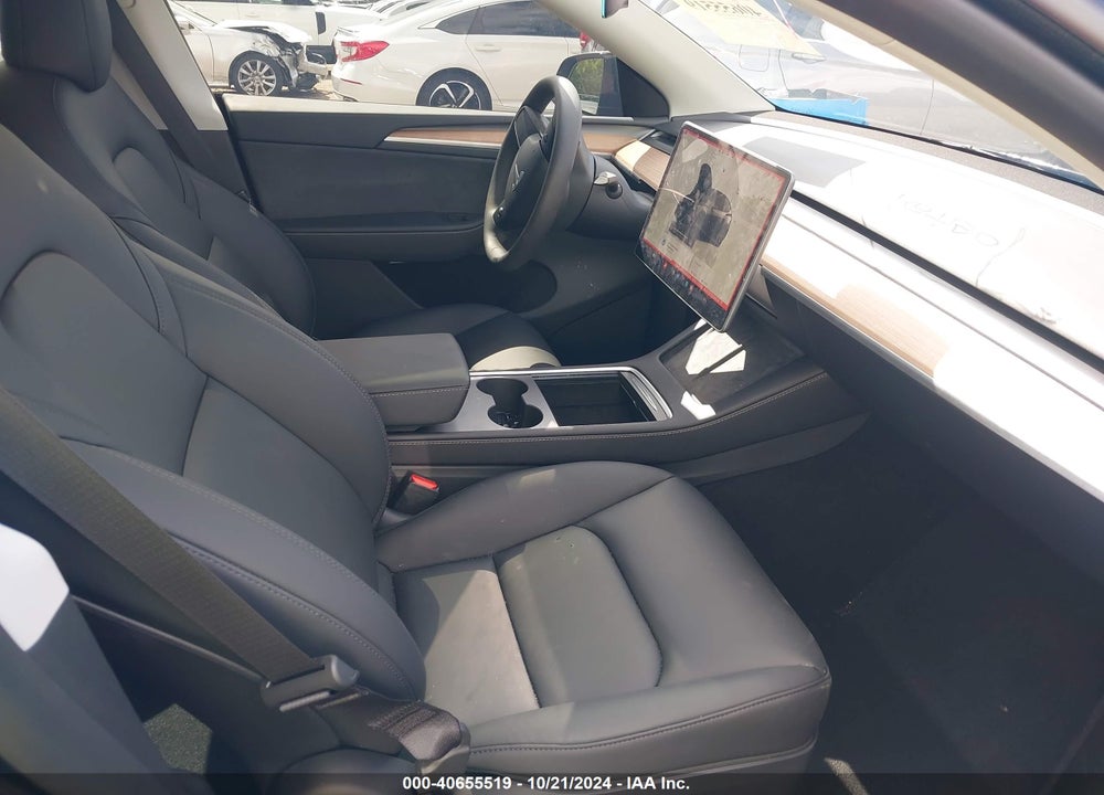2024 TESLA MODEL Y LONG RANGE DUAL MOTOR ALL-WHEEL DRIVE VIN: 7SAYGDEEXRA308320