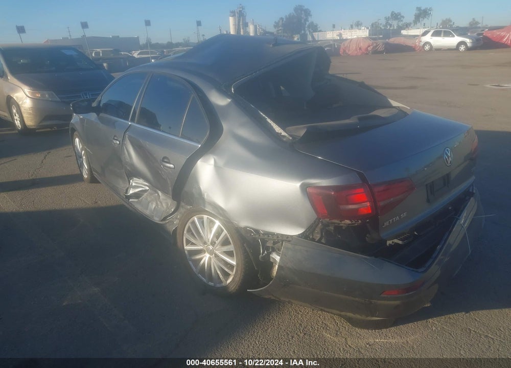 2017 VOLKSWAGEN JETTA 1.4T SE VIN: 3VWDB7AJ0HM259413