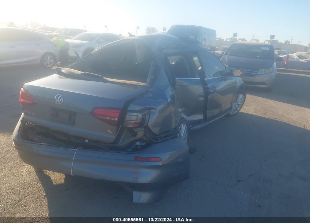 2017 VOLKSWAGEN JETTA 1.4T SE VIN: 3VWDB7AJ0HM259413