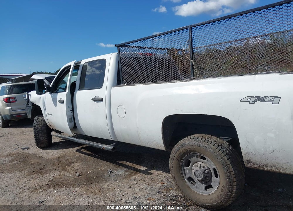 2014 CHEVROLET SILVERADO 2500HD WORK TRUCK VIN: 1GC1KVCG5EF139940