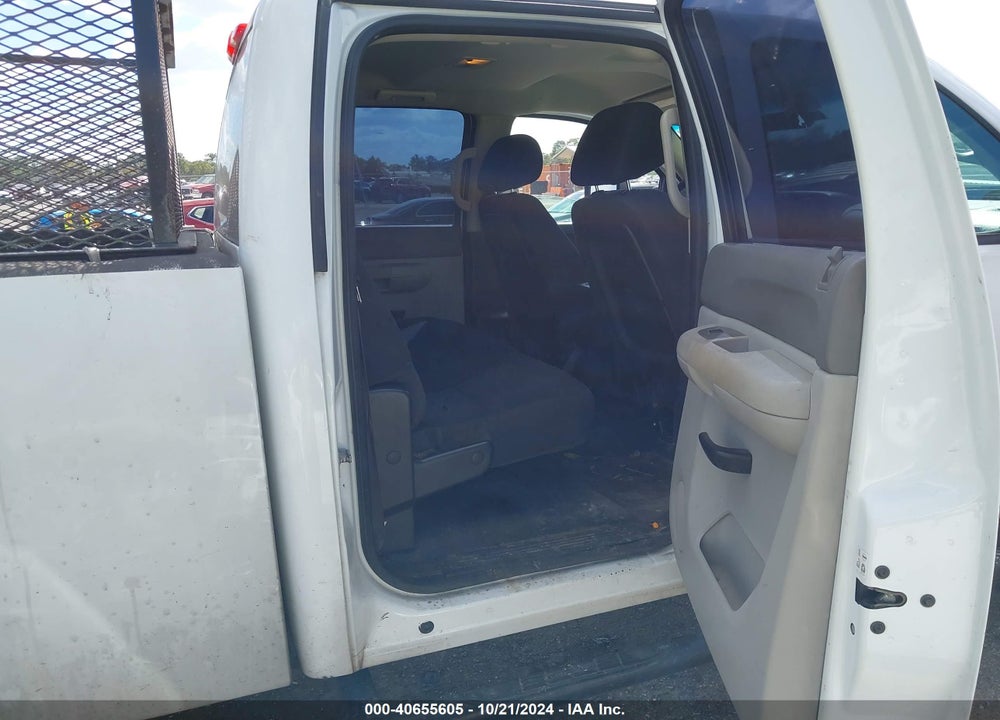2014 CHEVROLET SILVERADO 2500HD WORK TRUCK VIN: 1GC1KVCG5EF139940