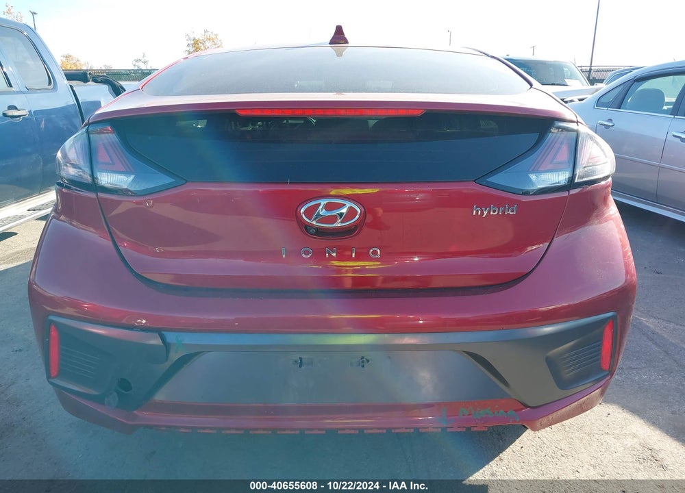 2021 HYUNDAI IONIQ HYBRID SEL VIN: KMHC85LC7MU255523