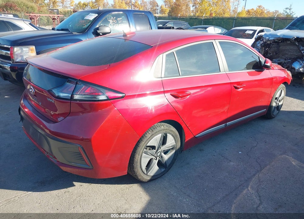 2021 HYUNDAI IONIQ HYBRID SEL VIN: KMHC85LC7MU255523