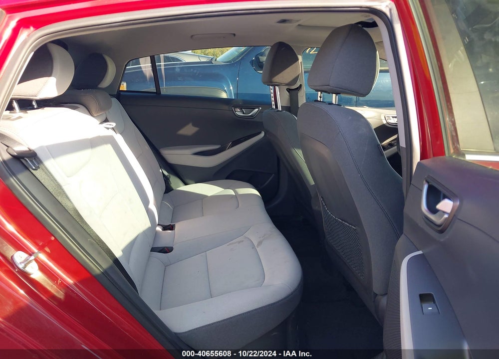 2021 HYUNDAI IONIQ HYBRID SEL VIN: KMHC85LC7MU255523