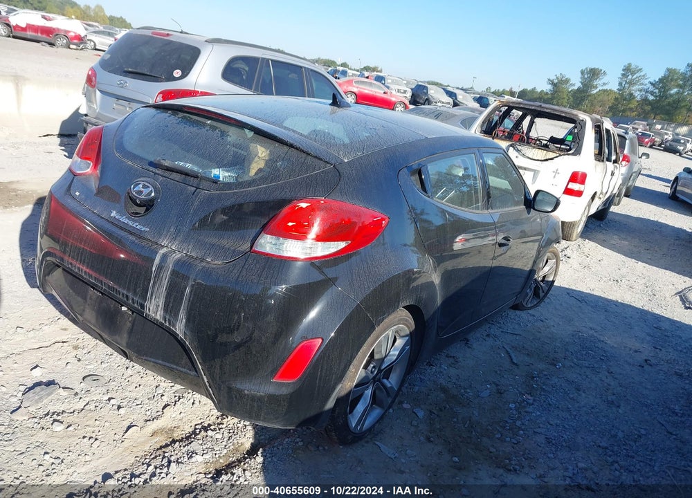 2013 HYUNDAI VELOSTER VIN: KMHTC6AD9DU123718