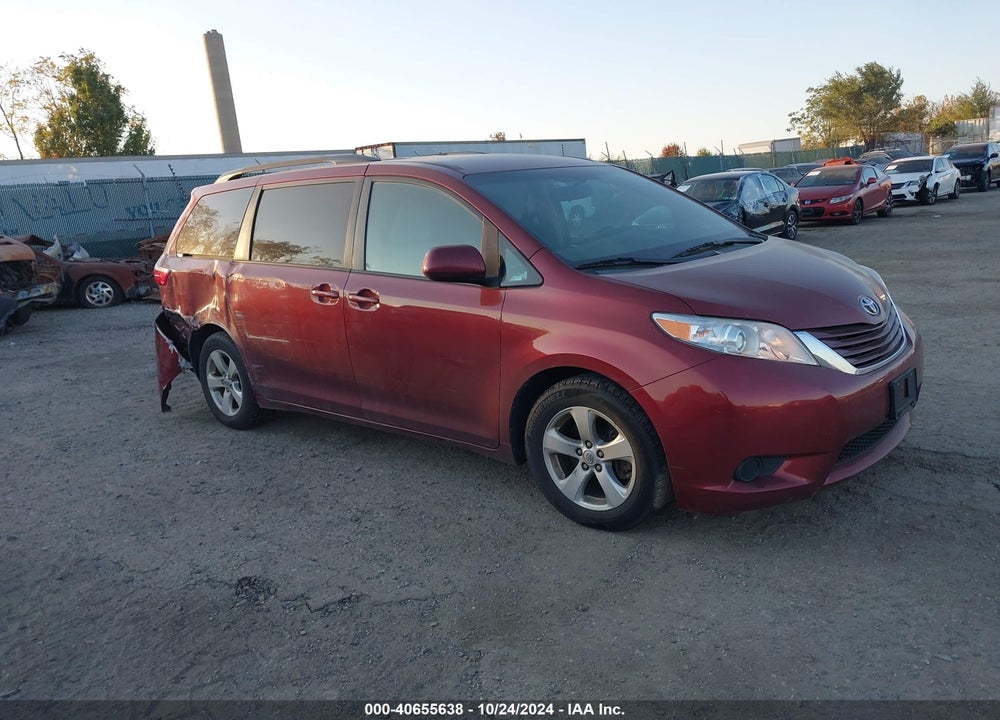 2016 TOYOTA SIENNA LE 8 PASSENGER VIN: 5TDKK3DC8GS728228