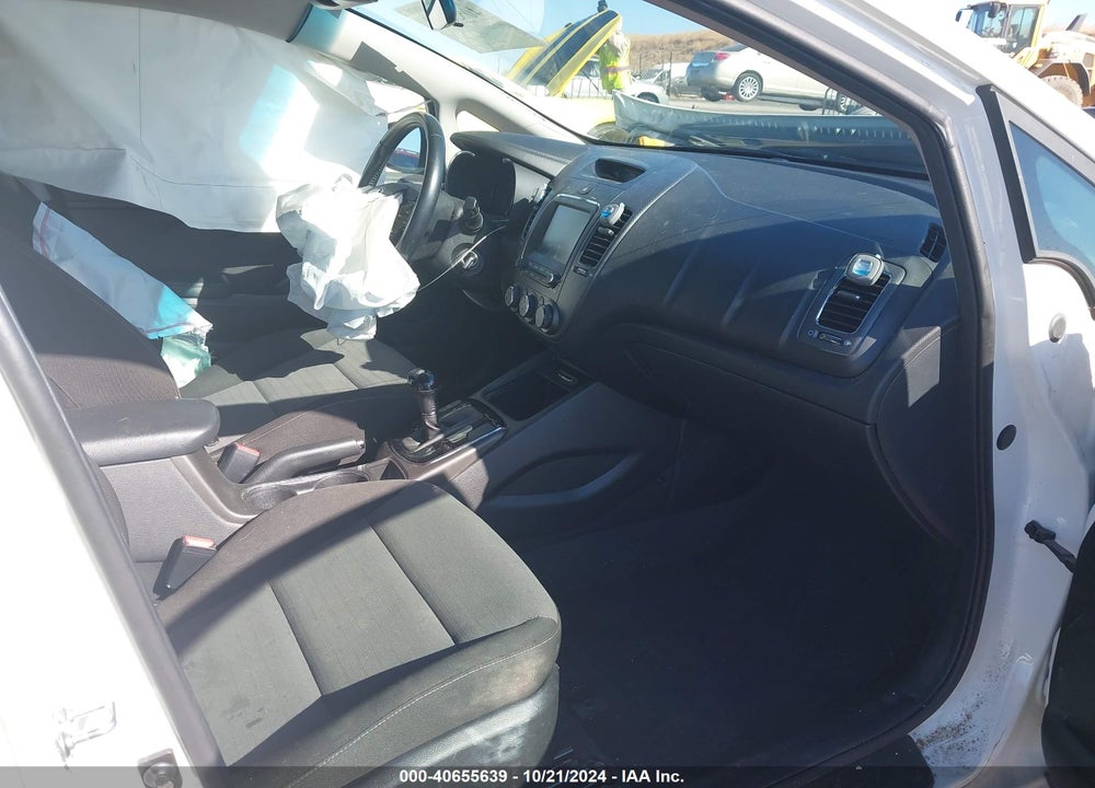 2017 KIA FORTE S VIN: 3KPFL4A70HE050534