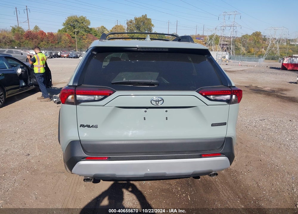 2022 TOYOTA RAV4 ADVENTURE VIN: 2T3J1RFV8NW249304
