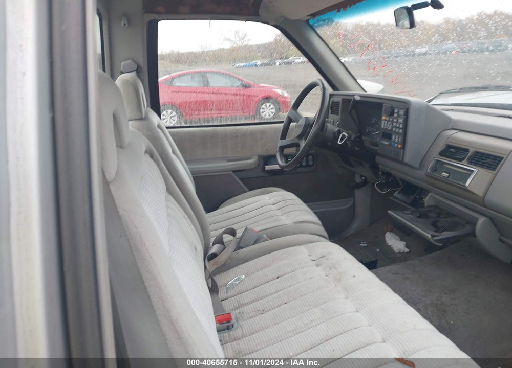 1993 CHEVROLET GMT-400 C1500 VIN: 1GCEC14H5PE154882