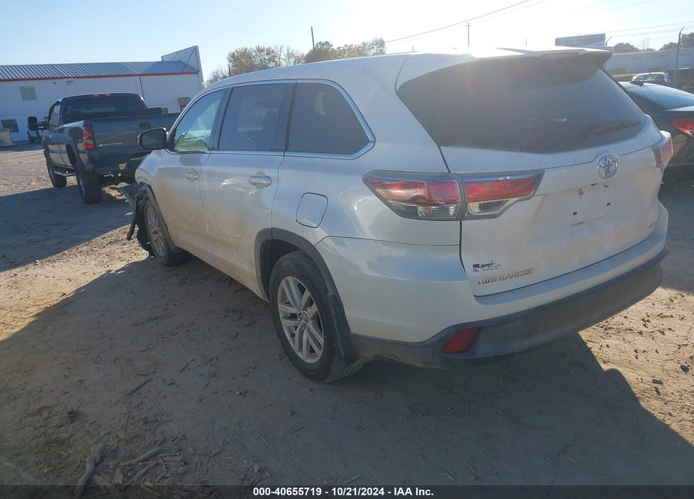2016 TOYOTA HIGHLANDER LE V6 VIN: 5TDBKRFH5GS256565