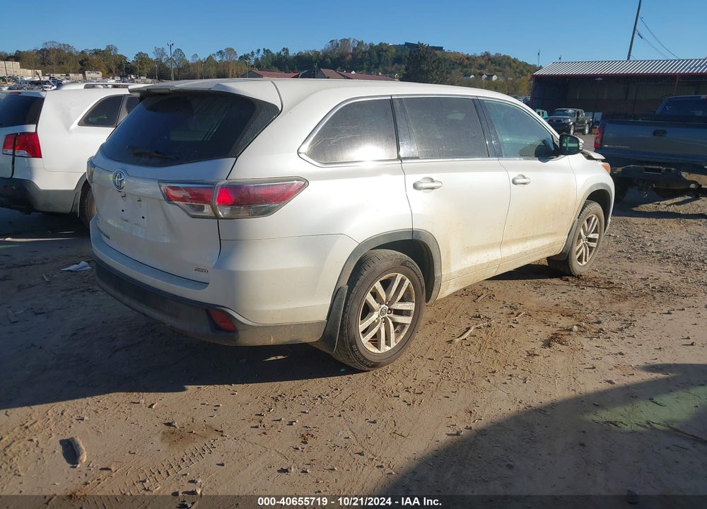 2016 TOYOTA HIGHLANDER LE V6 VIN: 5TDBKRFH5GS256565
