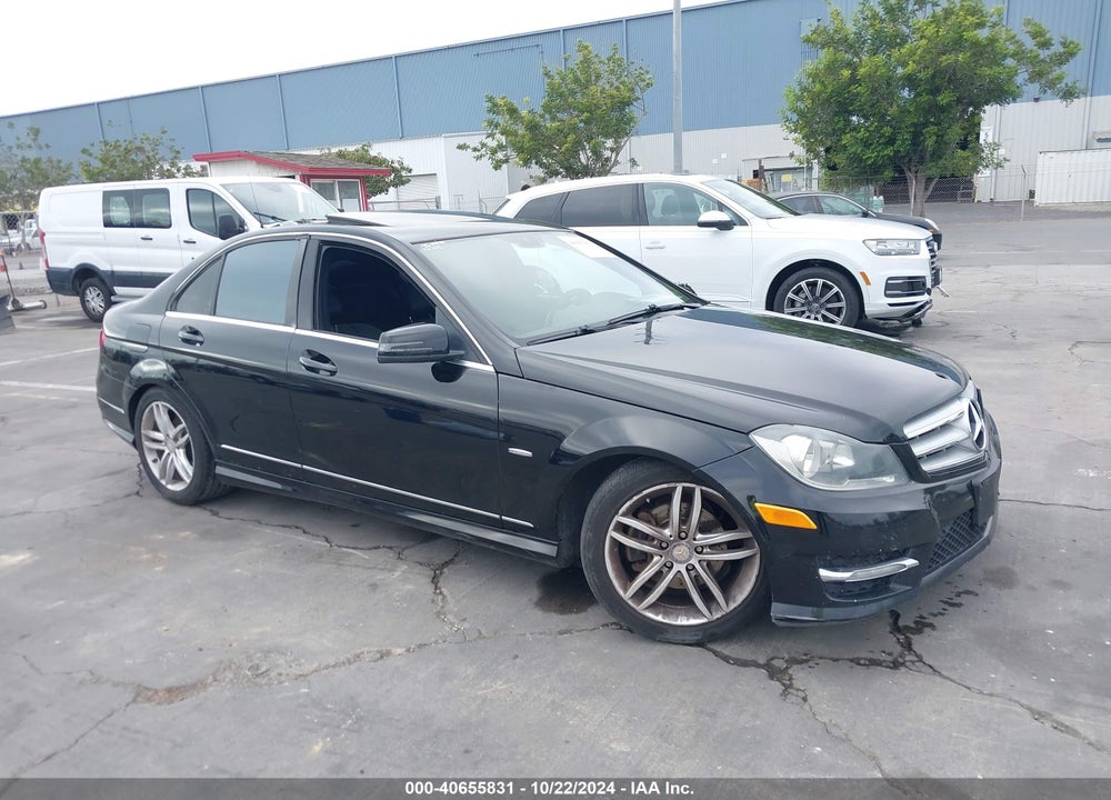 2012 MERCEDES-BENZ C 250 LUXURY/SPORT VIN: WDDGF4HB4CR223366