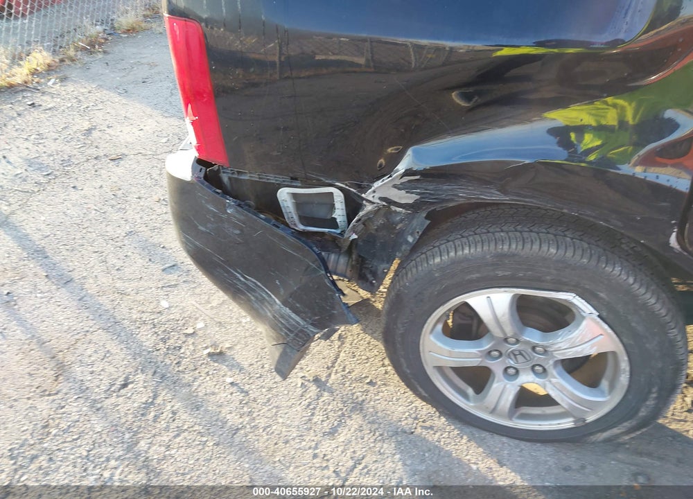 2013 HONDA PILOT EX-L VIN: 5FNYF4H57DB011321