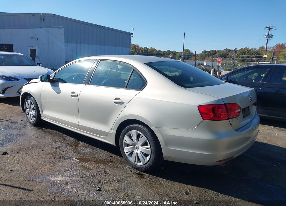 2011 VOLKSWAGEN JETTA 2.5L SE VIN: 3VWDX7AJ6BM336813
