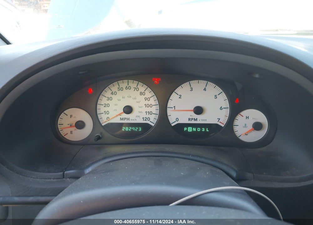 2005 DODGE GRAND CARAVAN SE VIN: 1D4GP24R35B280607