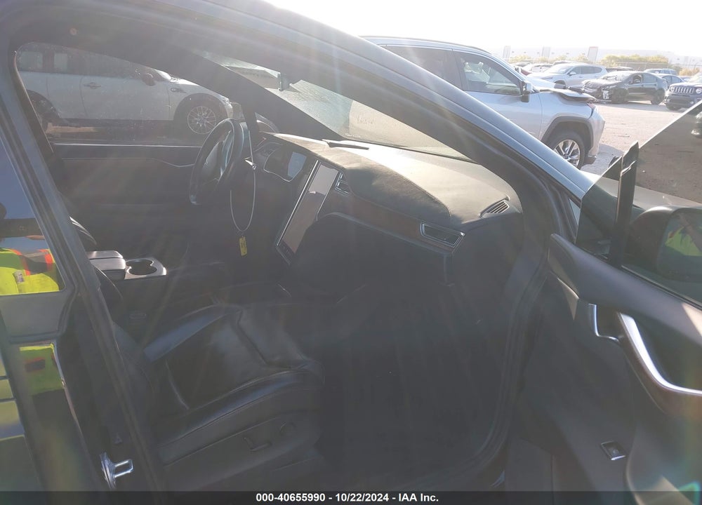 2017 TESLA MODEL X 100D/75D/90D VIN: 5YJXCBE23HF043093