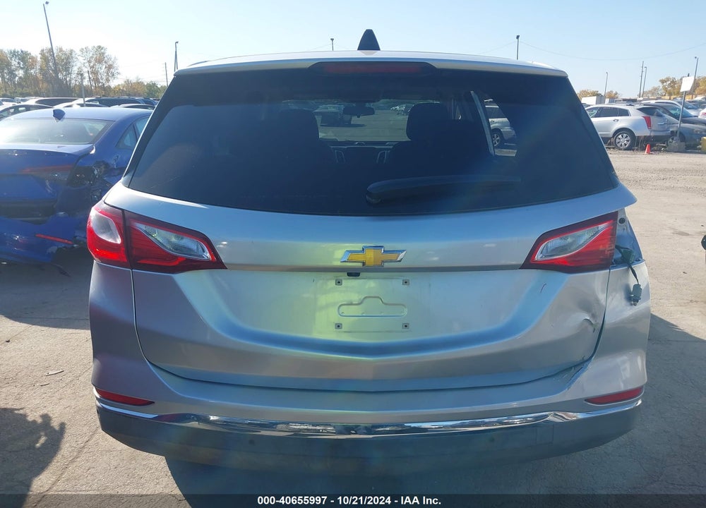 2018 CHEVROLET EQUINOX LT VIN: 3GNAXJEV2JL270157