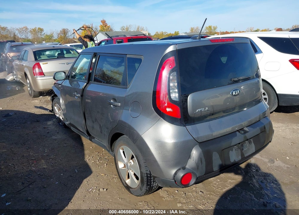 2015 KIA SOUL VIN: KNDJN2A20F7125792