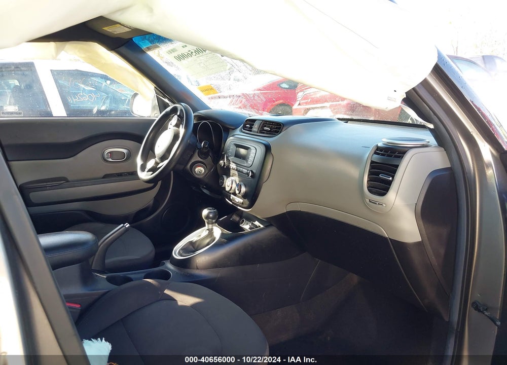 2015 KIA SOUL VIN: KNDJN2A20F7125792