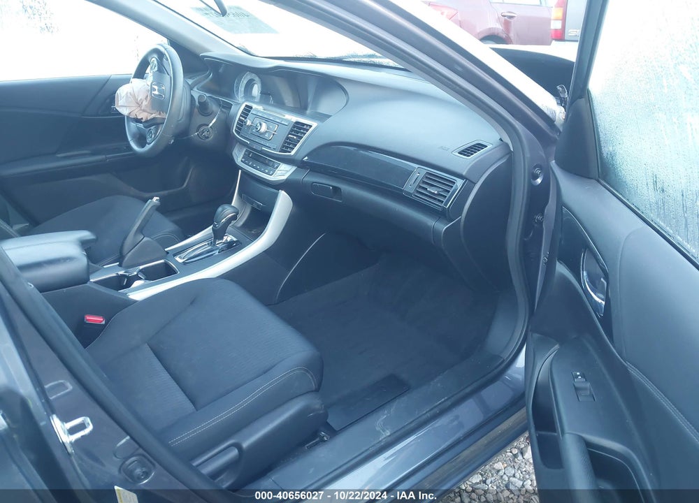 2015 HONDA ACCORD SPORT VIN: 1HGCR2F57FA189882