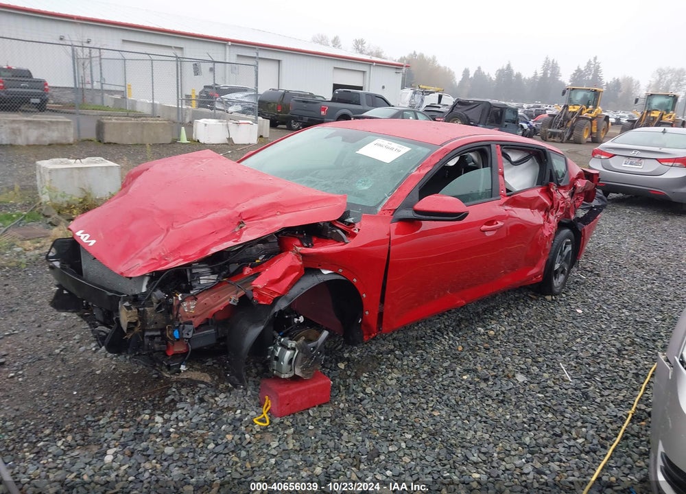 2025 KIA K4 LXS VIN: 3KPFT4DE0SE012075